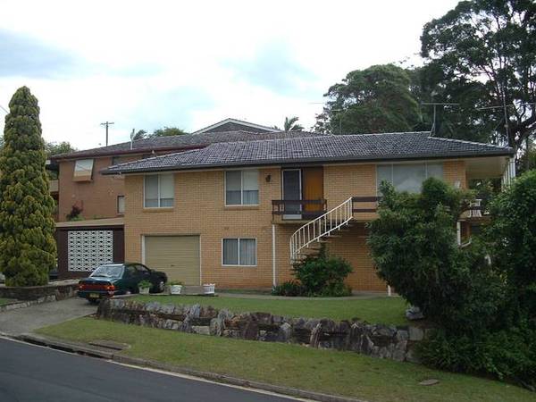 One Bedroom Bedsitter Picture 1