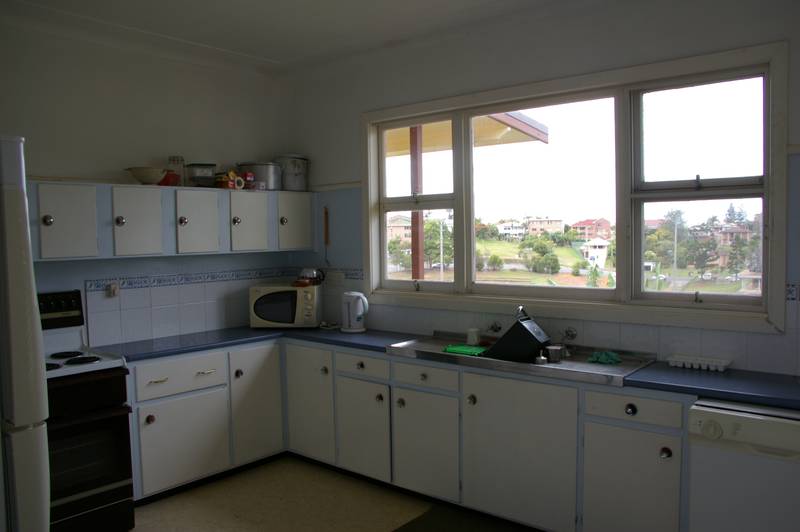 Sea Breeze Picture 3