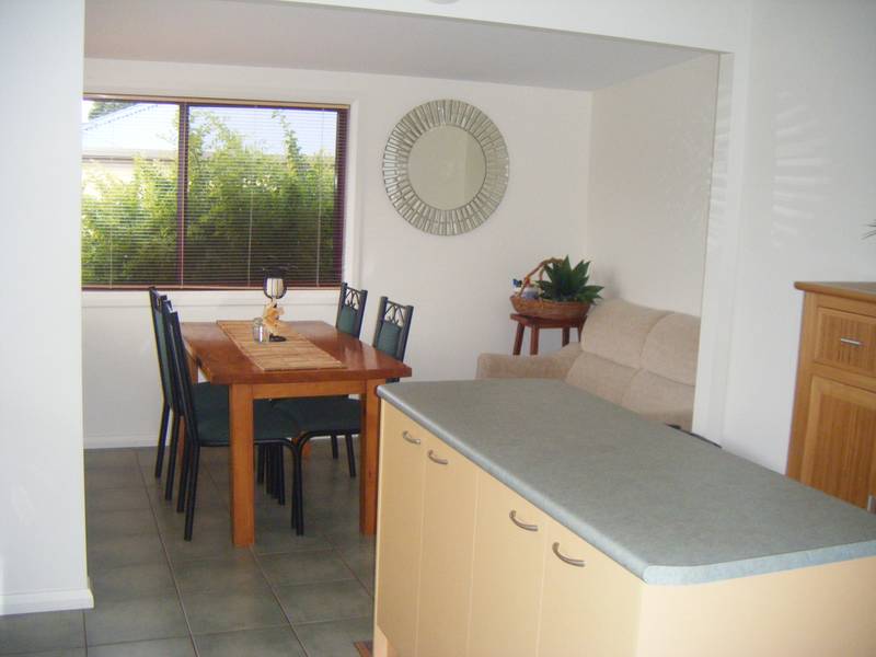 Home In Macksville Picture 3