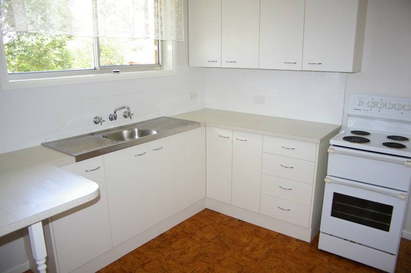 Three Bedroom Home Picture 3