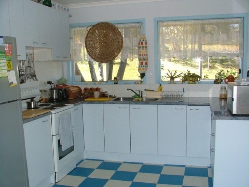 ONE FOR THE FAMILY Picture 2