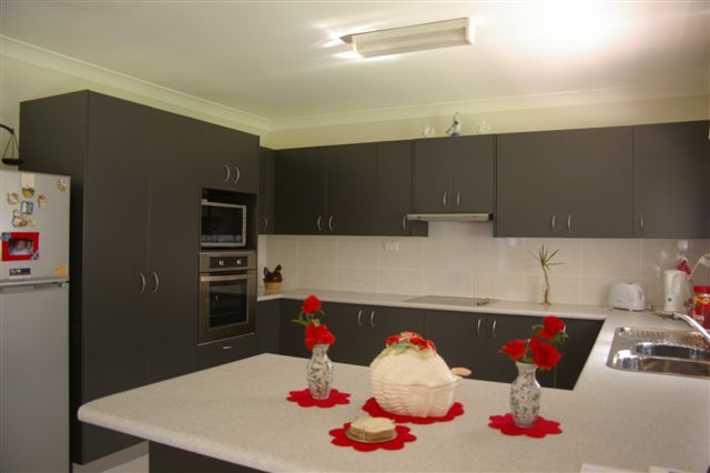 THIS IS A KEEPER! Picture 3