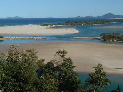 *The Outlook* Picture *The Outlook* Picture