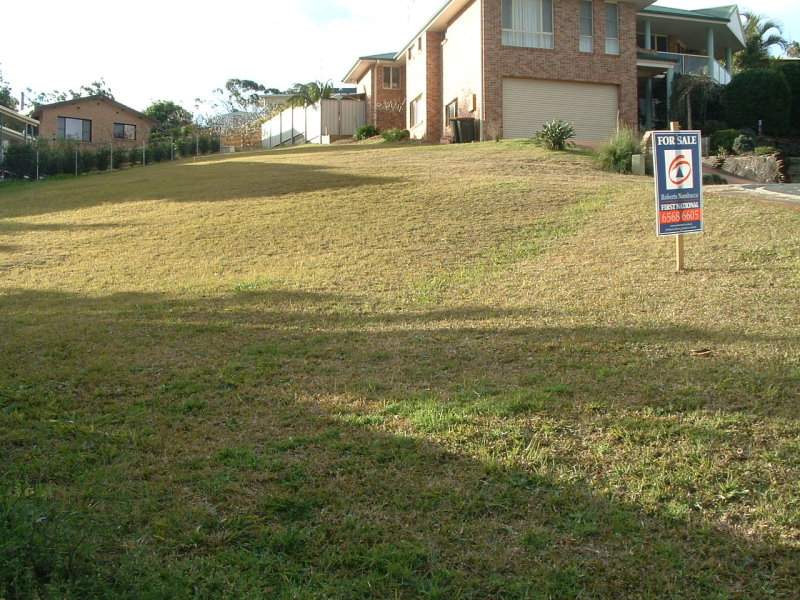 *Build Your Home Beside Some of the Best* Picture 1