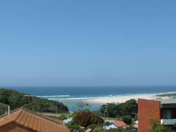 *Fine Apartment with Ocean Views* Picture 2