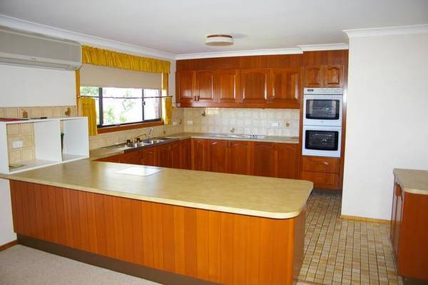 Panoramic Ocean Views Picture 3