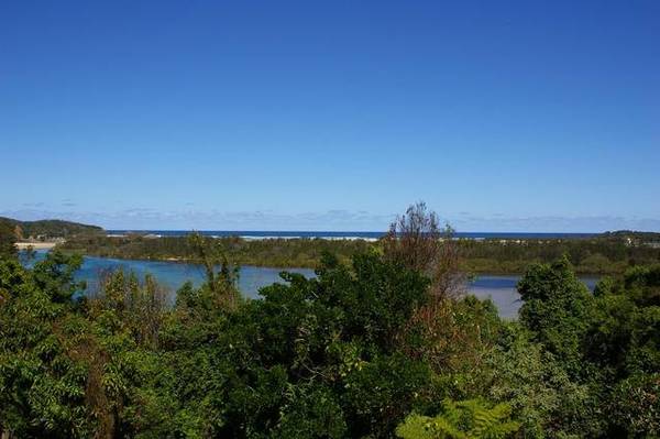 Panoramic Ocean Views Picture 1