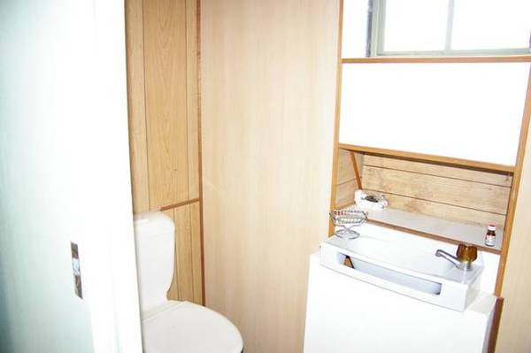 Self Storage Bays Picture