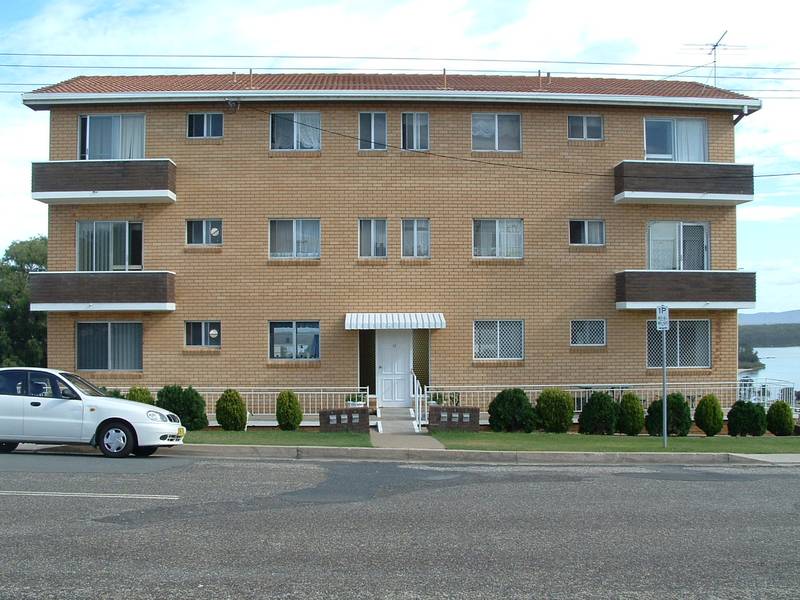 Two Bedroom Unit with River Views Picture 1