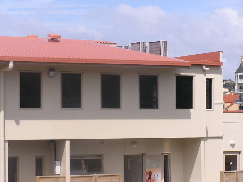 LARGE BRIGHT SPACE READY FOR FIT OUT Picture LARGE BRIGHT SPACE READY FOR FIT OUT Picture