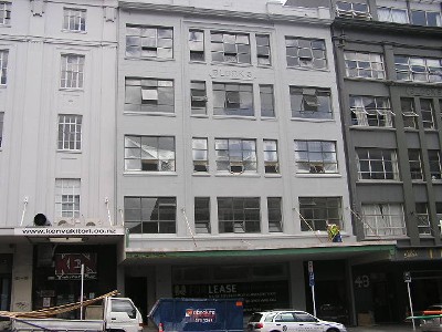 REFURBISHED OFFICE - MAKE AN OFFER! Picture REFURBISHED OFFICE - MAKE AN OFFER! Picture