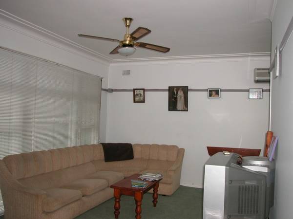 Close to ALL facilities Picture 3