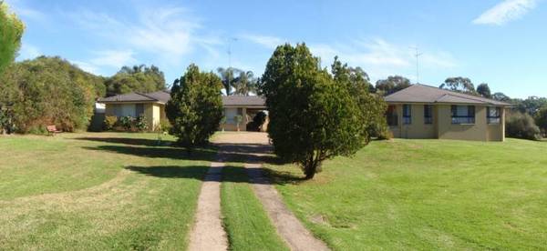 2 Homes + Self contained Flat on 5 acres Picture