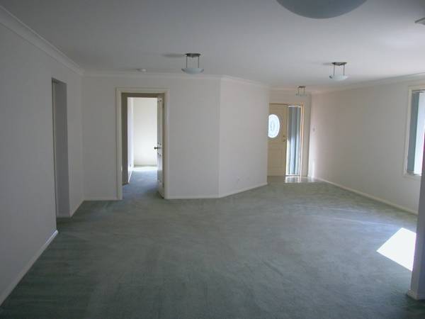 Appealing and Spacious Duplex Picture 3