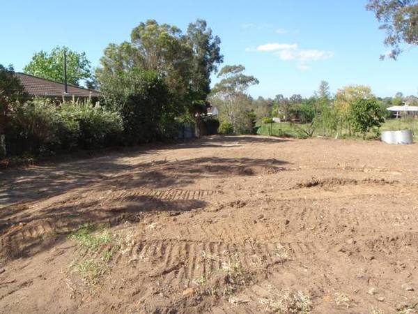 Vacant Building Block Picture 2