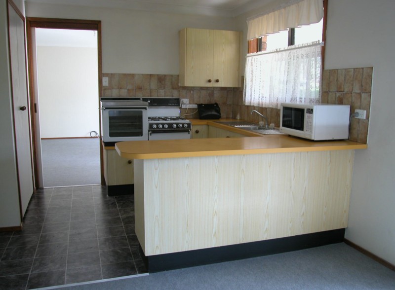 Well Presented 3 Bedrooms, 1.4 Hectares, Fully Fenced and Close to Penrith & Richmond! Picture