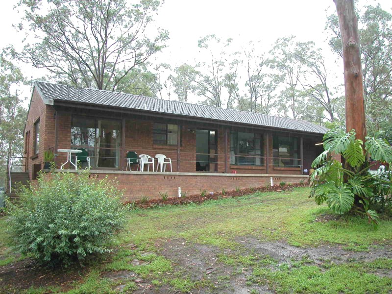 Well Presented 3 Bedrooms, 1.4 Hectares, Fully Fenced and Close to Penrith & Richmond! Picture
