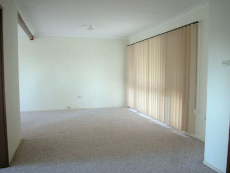 3 Bedroom Home on Acreage Picture 2