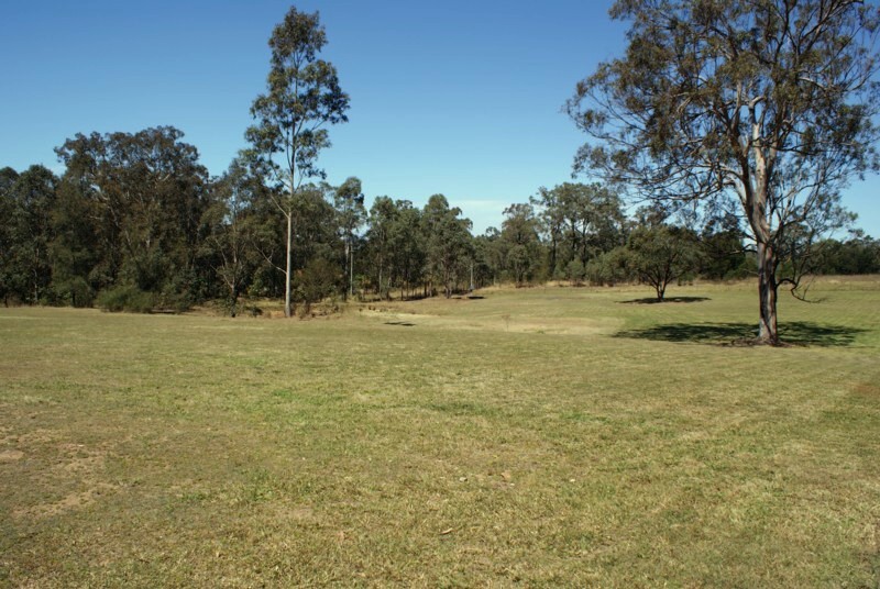 Vacant acres - rural setting Picture 1