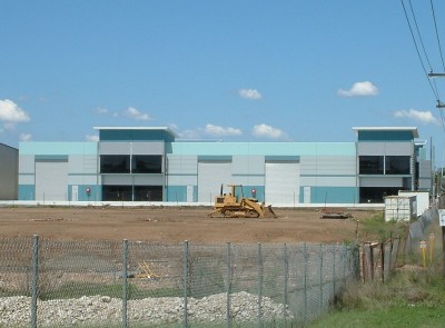 Modern Factory Unit - Convenient Location Picture