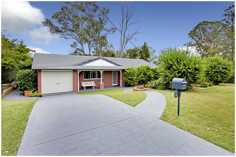 Don't let the outside fool you.............. Picture 1