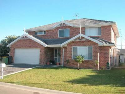 Walk to Town Picture