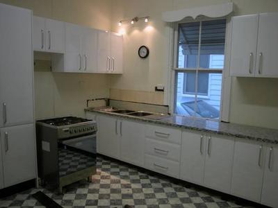 Renovated In The Middle Of Richmond!!! Picture