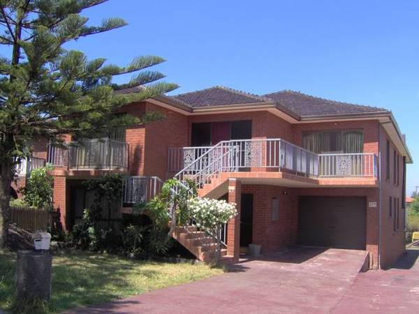 YOU WANT BIG? 6BEDROOMS ON 1276m2(approx) Picture 1