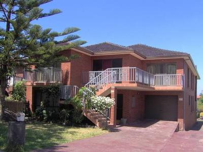 YOU WANT BIG? 6BEDROOMS ON 1276m2(approx) Picture YOU WANT BIG? 6BEDROOMS ON 1276m2(approx) Picture