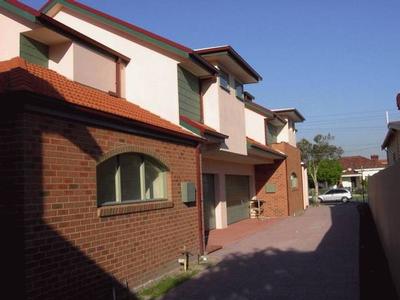 FANTASTIC RESIDENTIAL INVESTMENT OPPORTUNITY Picture