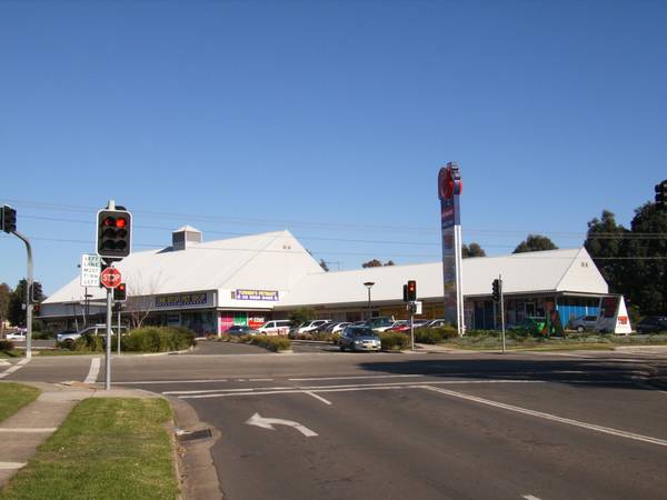 PRIME LOCATION FOR A MIXED BUSINESS/NEWSAGENCY Picture