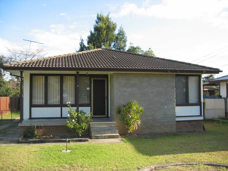 ARE YOU LOOKING FOR AN INVESTMENT PROPERTY? Picture 1