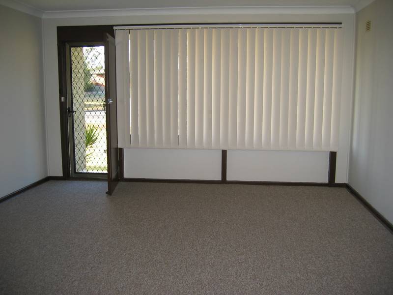 ARE YOU LOOKING FOR AN INVESTMENT PROPERTY? Picture 2