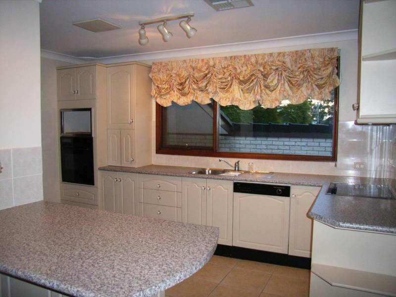 MIX BUSINESS WITH PLEASURE - avail early March Picture 2