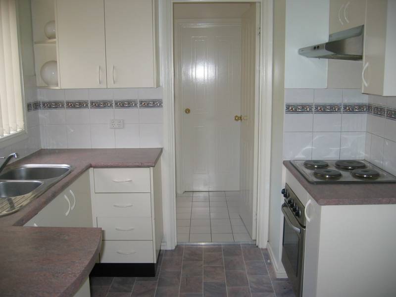 WALK TO MT DRUITT WESTFIELDS Picture 3