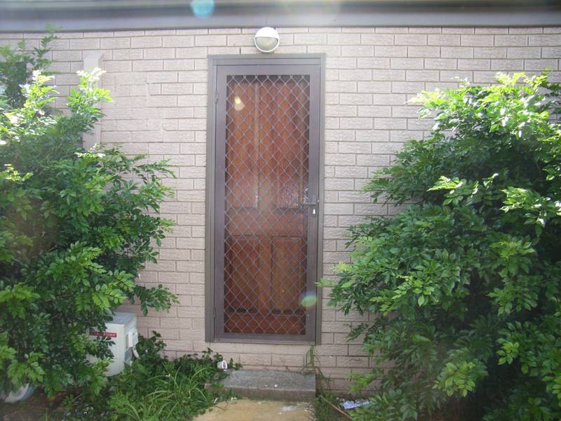 SELF CONTAINED GRANNY FLAT Picture 1