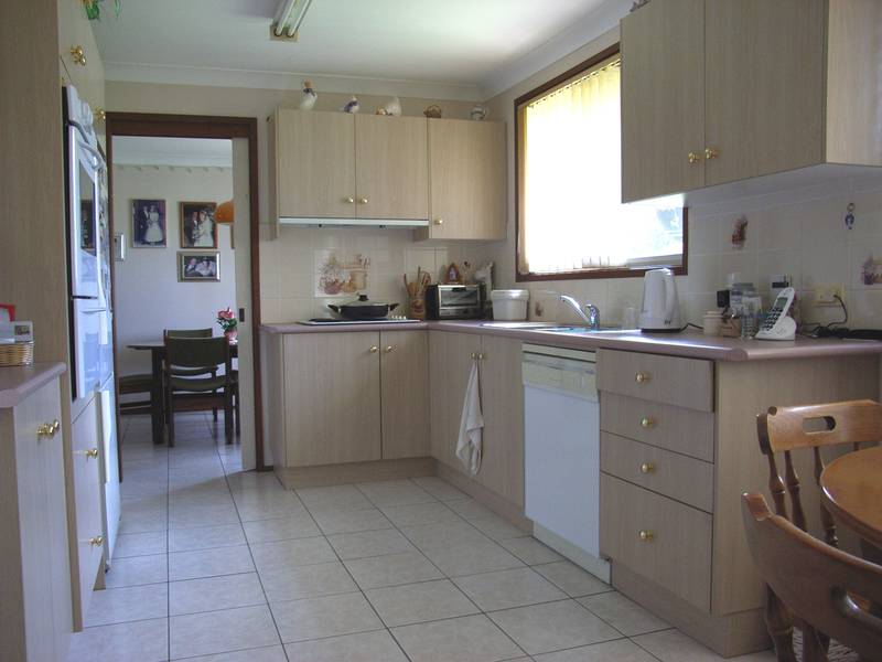 IMMACULATE FAMILY HOME Picture 3