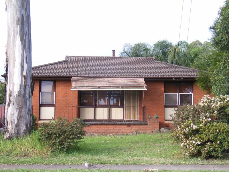 FOR THE OUTDOOR ENTERTAINER Picture 1