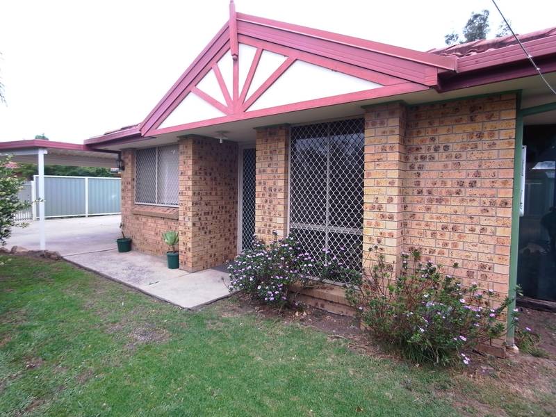 FOR THE ENTERTAINING FAMILY Picture 2