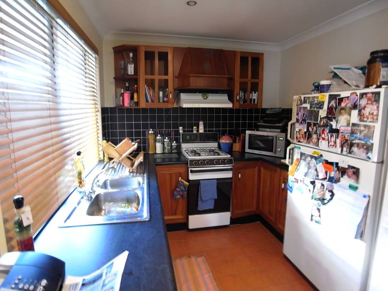 FABULOUS FAMILY HOME Picture 2