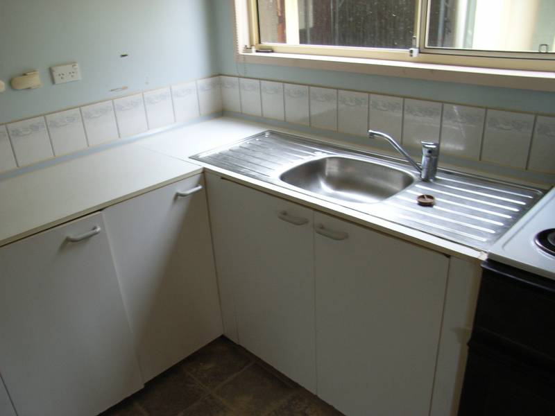 MODERN GRANNY FLAT Picture 1