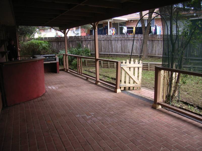 CHARMING STARTER Picture 2