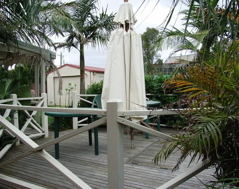 ENTERTAINERS DELIGHT Picture 2