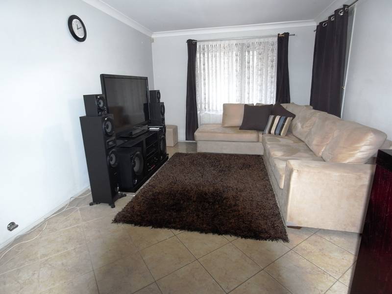 PERFECT FAMILY HOME Picture 3