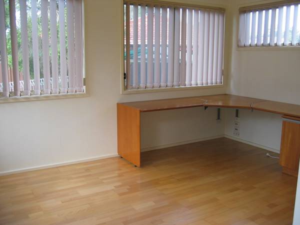 GREAT FAMILY HOME- avail early Sept. Picture 3