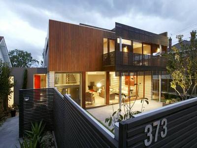 STUNNING CONTEMPORARY PARADISE! Picture