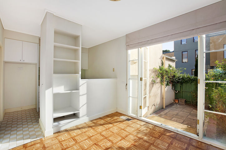 CROMWELL CLASSIC! Picture 3