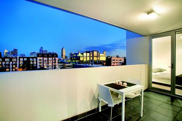 Stunning As New One Bedroom Apartment Picture 3