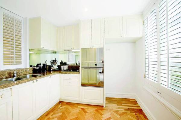 Viva The French Touch Picture