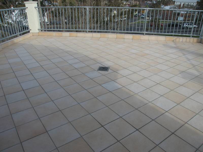 PENTHOUSE PERFECTION! Picture 3